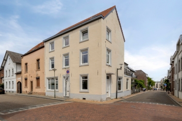 Te koop: Bloemendalstraat 1, Vaals